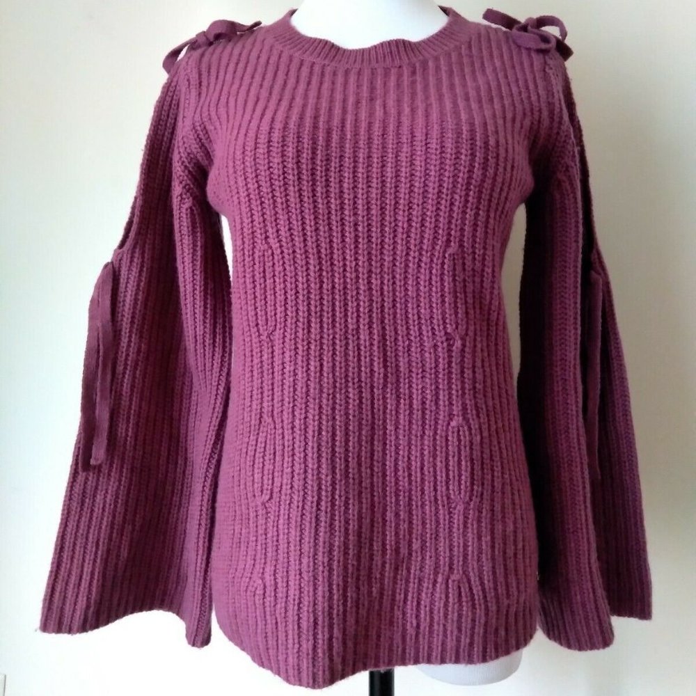 Jette Knit Open Shoulder Flared Sleeves Sweater 36